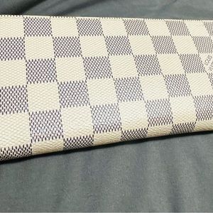 Louis Vuitton Clémence Wallet in Damier Azure with Rose ballerina pink interior